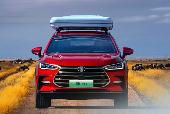 BYDのスーパーハイブリッドシティSUV&quot;タン・ドミ&quot;が 破壊を招く