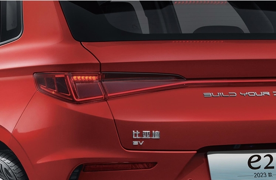 中国製 走行距離405km 2023純電動 BYD e2セダン シェアカー