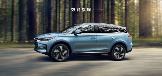 性能基準:ハイブリッドパワー,走行距離121km,前輪駆動 BYD SUV Tang DMI