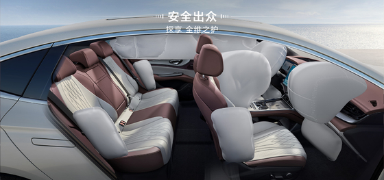 BYD シール DM-i 121KM リードエディション